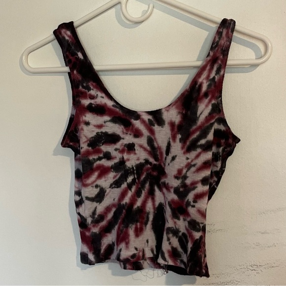 LF WOMENS CROP TOP - Picture 2 of 2